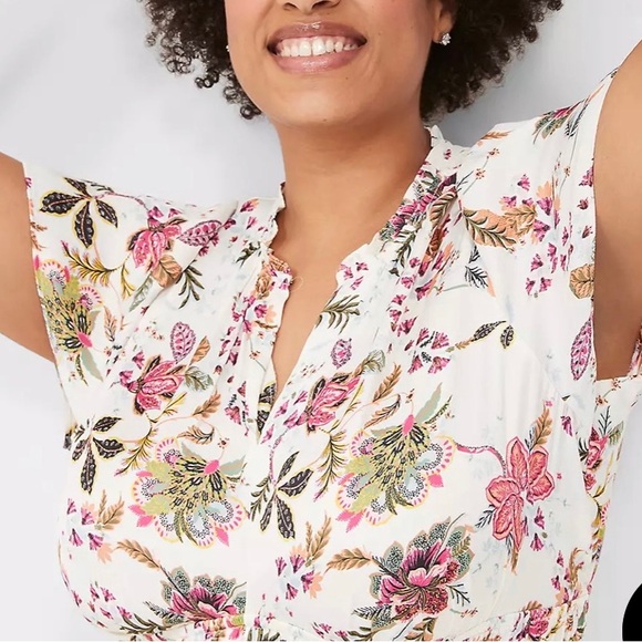 $110 ⭐️NEW Sz 24 3x fits 3x 4x Lane Bryant Satin Flutter Sleeve Ruffle Dress - Picture 4 of 12